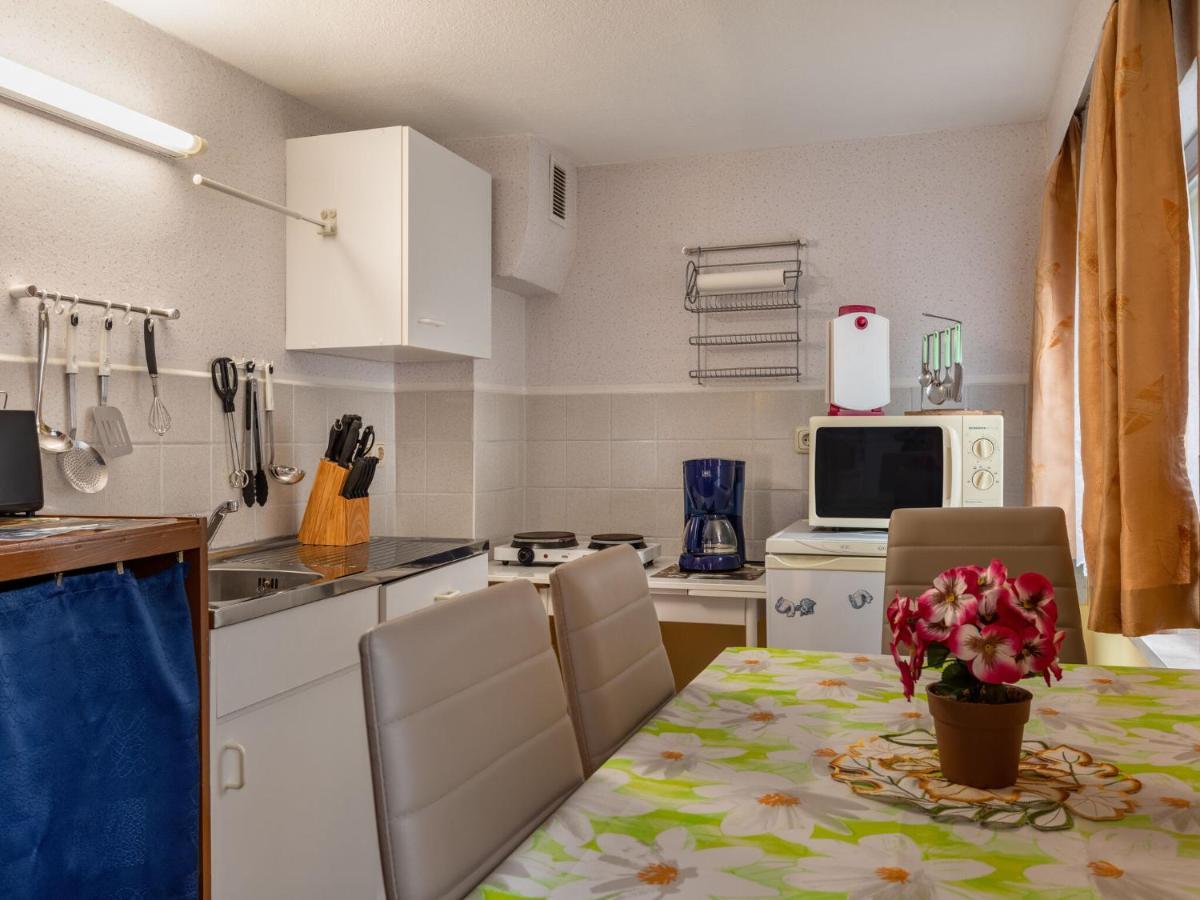 Beautiful Holiday House In Biendorf With Garden Korchow Bagian luar foto